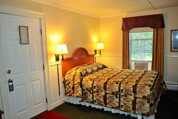 Maple Terrace Motel (Williamstown)